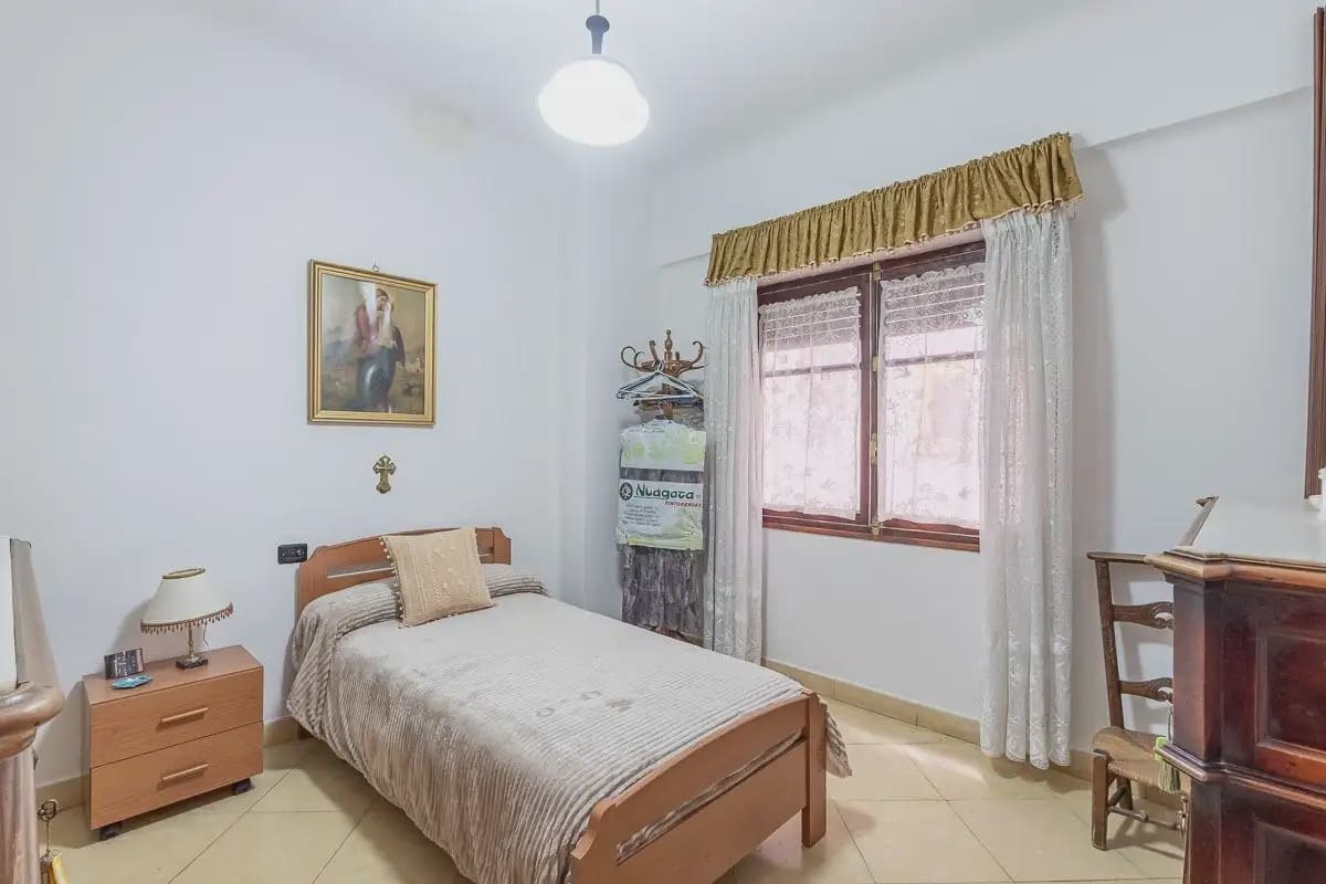 Leilighet til salgs i Granada by - € 499 000 (Ref: 9837420)