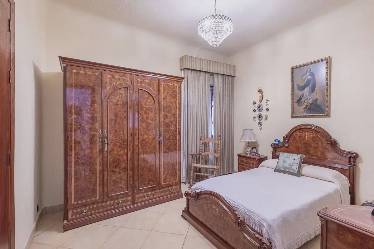 Leilighet til salgs i Granada by - € 499 000 (Ref: 9837420)