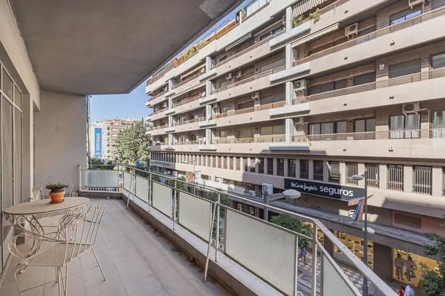 Leilighet til salgs i San Matías - Realejo, Granada by - € 499 000 (Ref: 9837420)