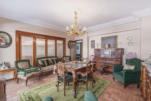 Leilighet til salgs i San Matías - Realejo, Granada by - € 499 000 (Ref: 9837420)