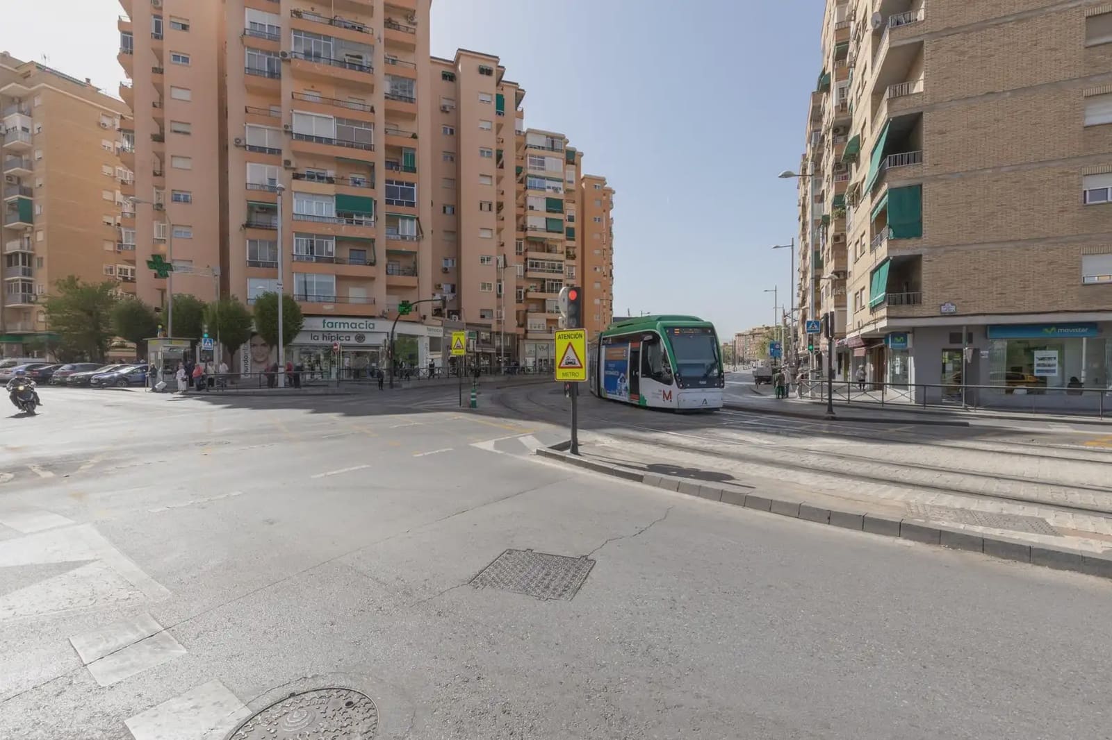 Garage for sale in Granada city - € 26,000 (Ref: 9837422)