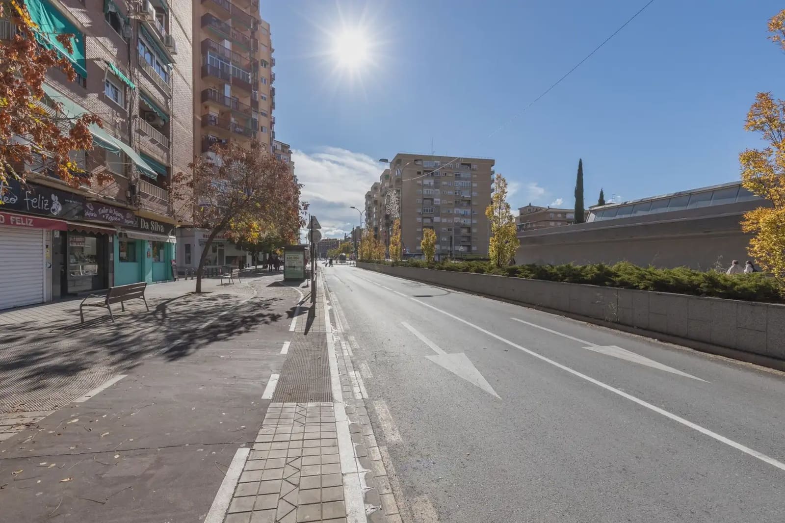 Garage for sale in Granada city - € 26,000 (Ref: 9837422)