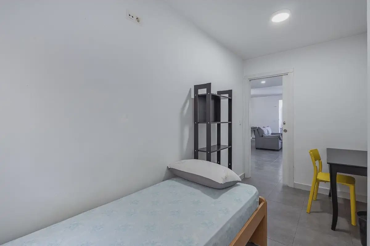 Flat te koop in Granada stad - € 489.000 (Ref: 9837423)