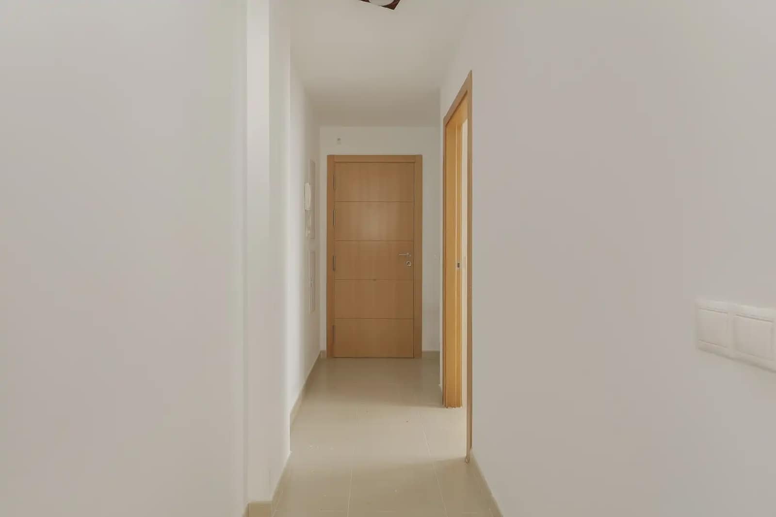 Flat for sale in Pinos Puente with garage - € 80,000 (Ref: 9837424)