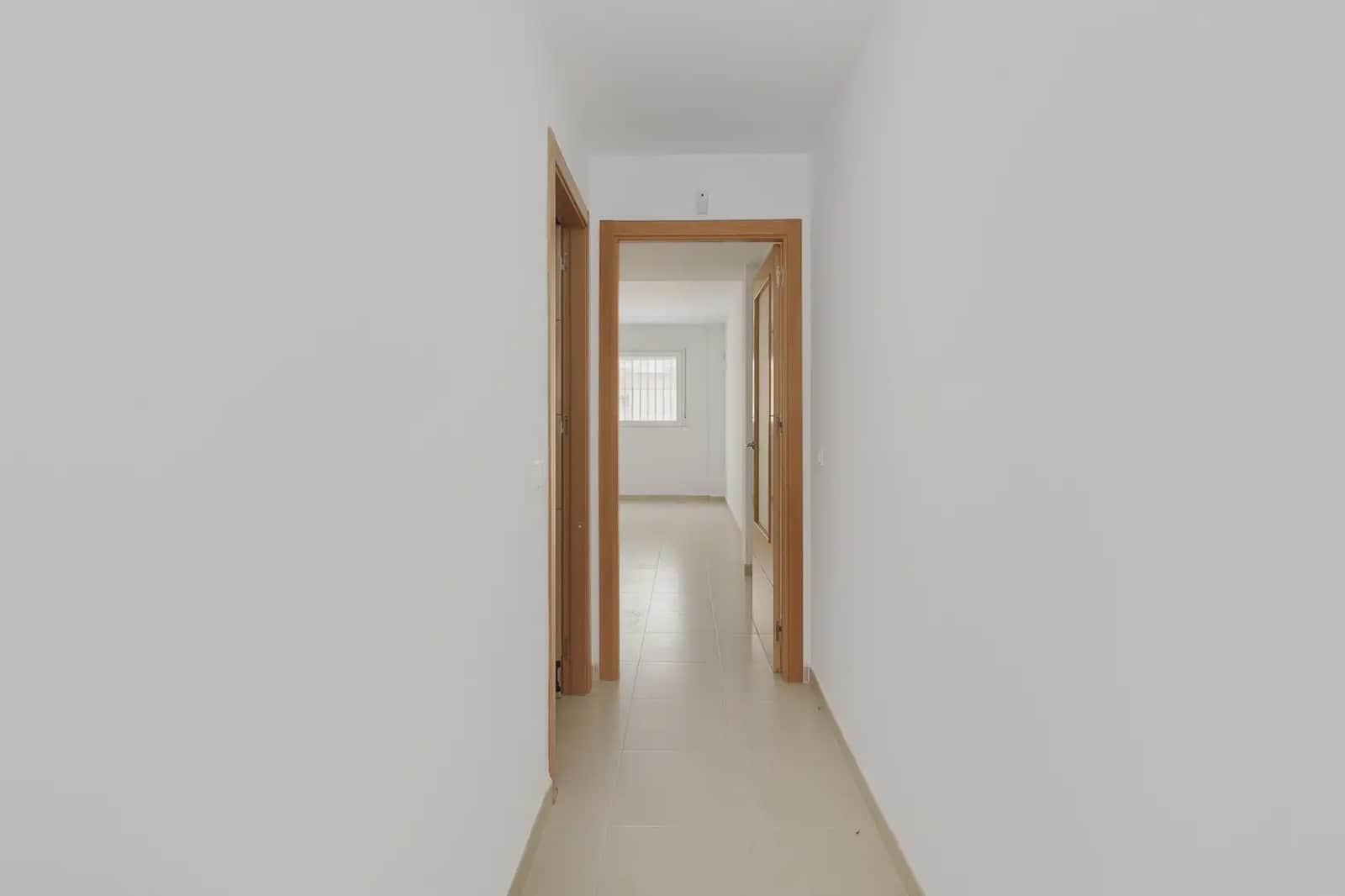 Flat for sale in Pinos Puente with garage - € 80,000 (Ref: 9837424)