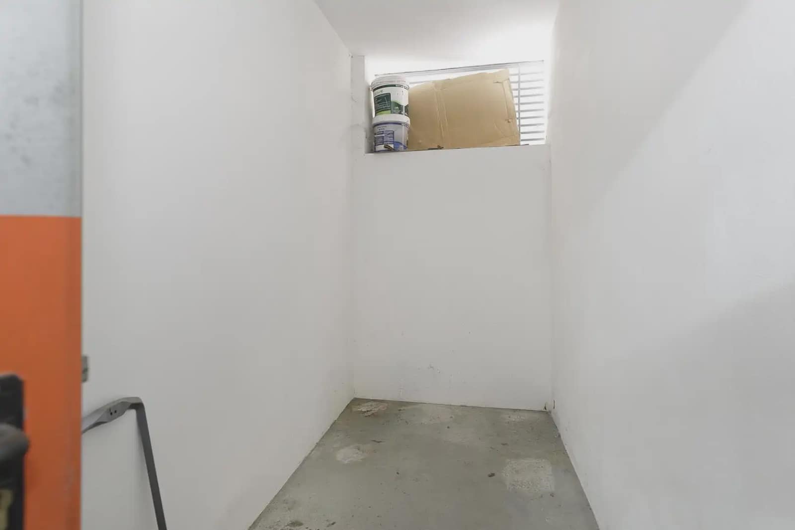 Flat for sale in Pinos Puente with garage - € 80,000 (Ref: 9837424)