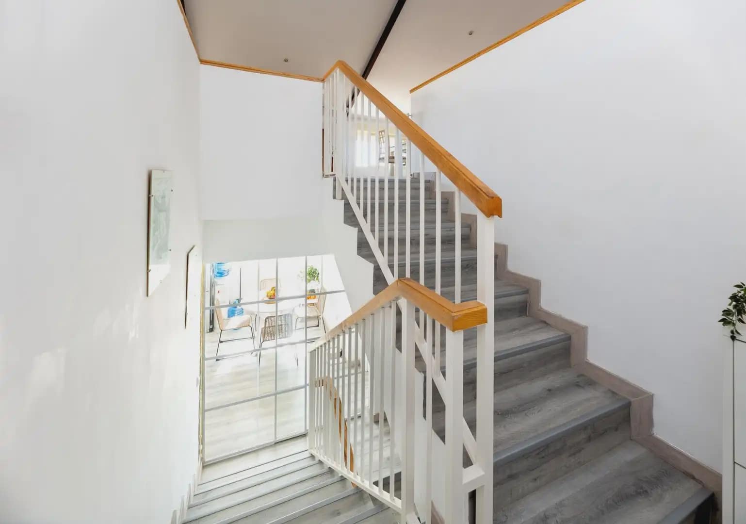 Finca/Herregård til salgs i Nivar med garasje - € 335 000 (Ref: 9837426)