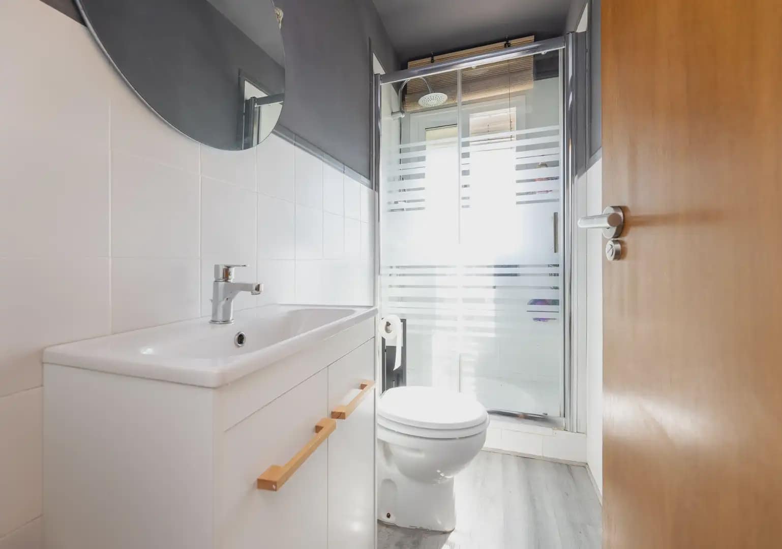 Finca/Herregård til salgs i Nivar med garasje - € 335 000 (Ref: 9837426)