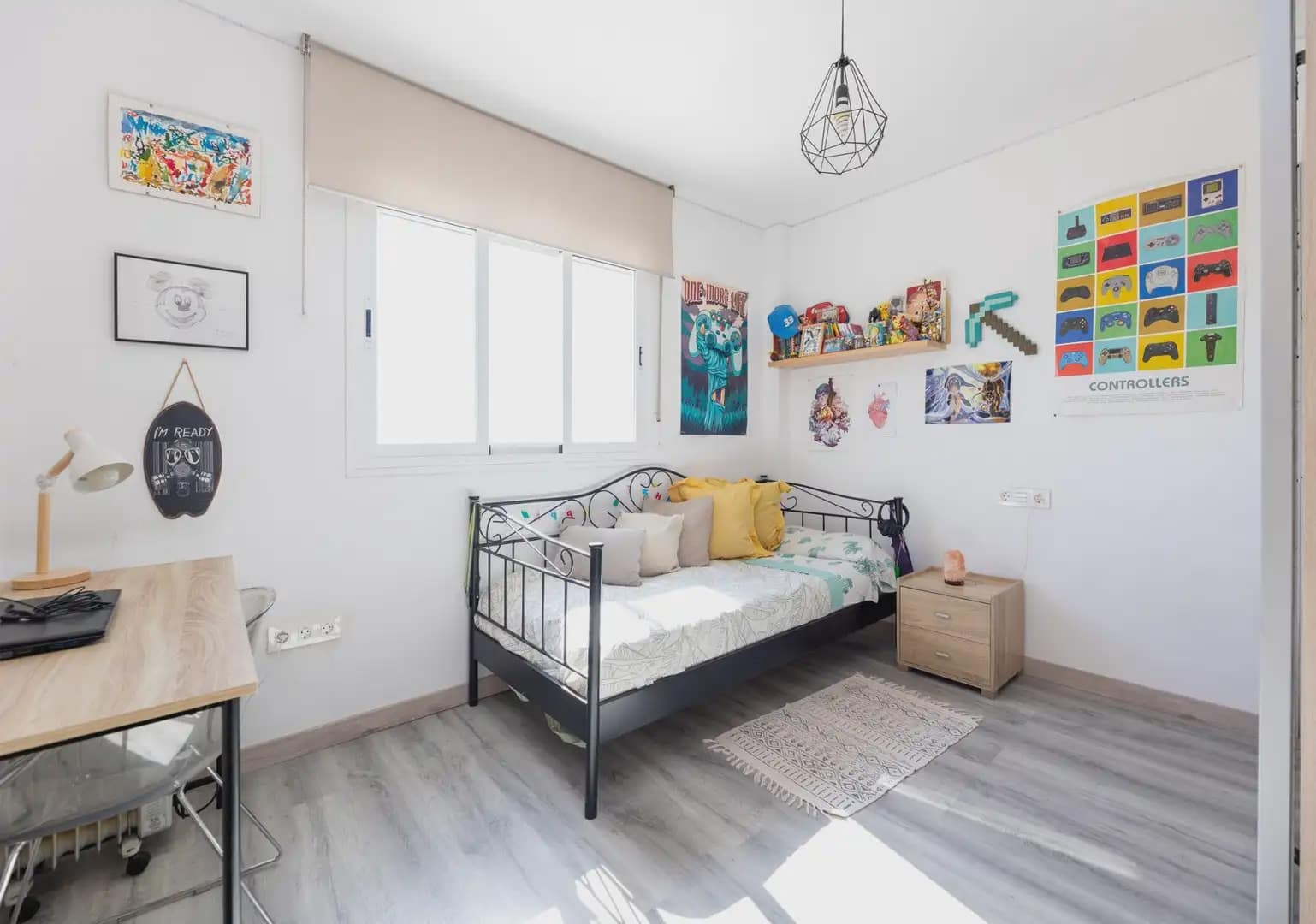 Finca/Herregård til salgs i Nivar med garasje - € 335 000 (Ref: 9837426)