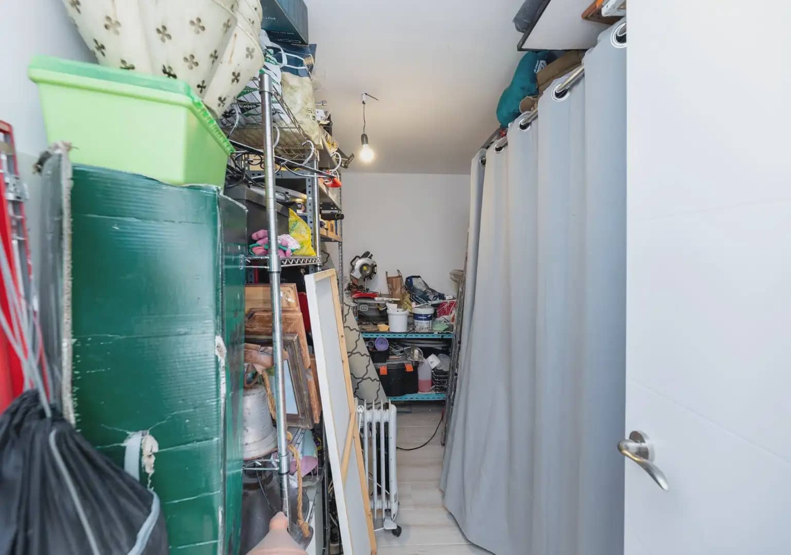 Finca/Herregård til salgs i Nivar med garasje - € 335 000 (Ref: 9837426)