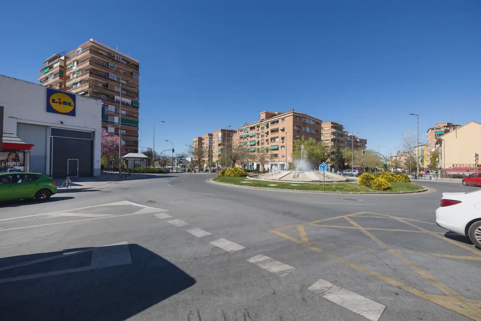 Leilighet til salgs i Granada by - € 145 000 (Ref: 9837428)