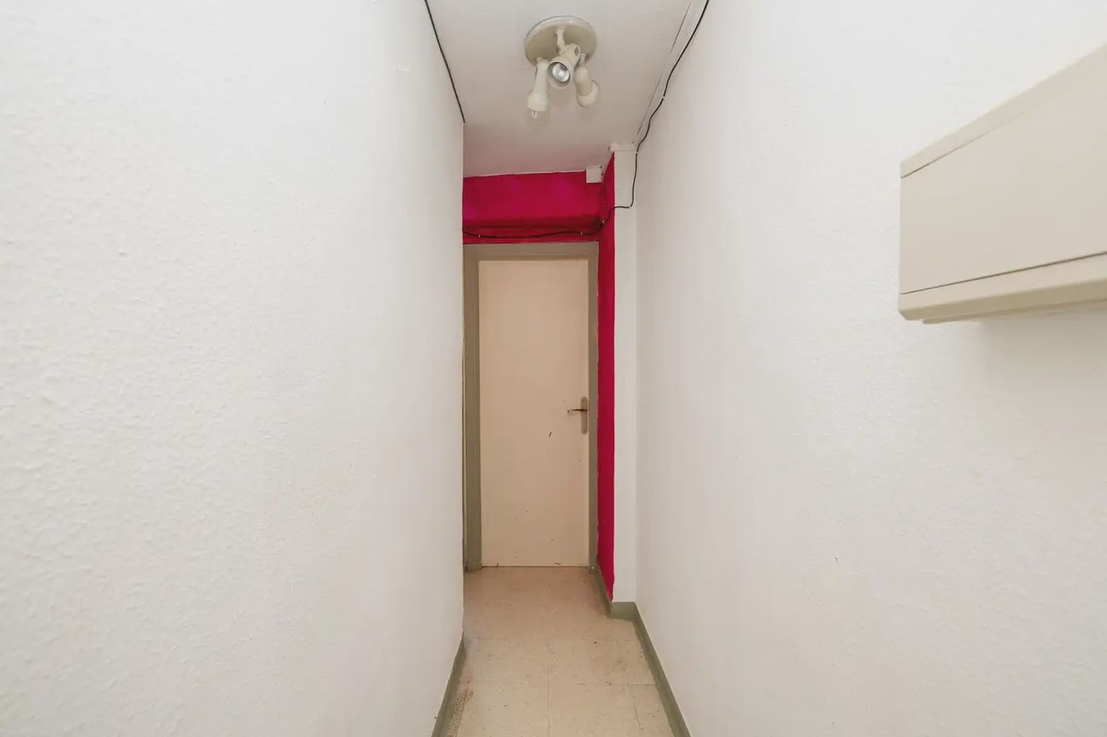 Leilighet til salgs i Granada by - € 145 000 (Ref: 9837428)