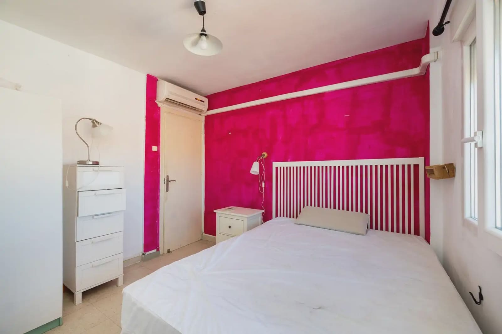 Leilighet til salgs i Granada by - € 145 000 (Ref: 9837428)