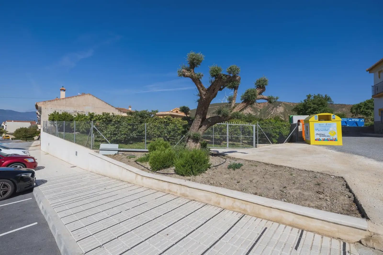 Grunde uden byggetilladelser til salg i Lecrin - € 250.000 (Ref: 9837429)
