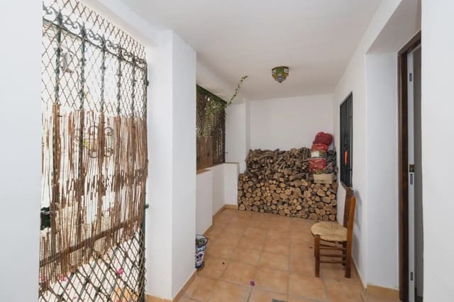 Hus til salgs i Albaicin, Granada by - € 460 000 (Ref: 9837430)
