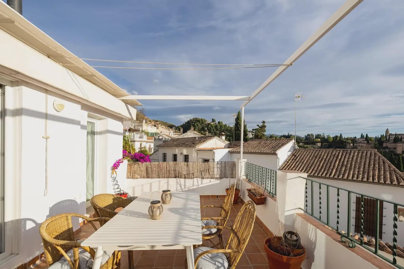 Casa en Granada ciudad en venta - 460.000 € (Ref: 9837430)