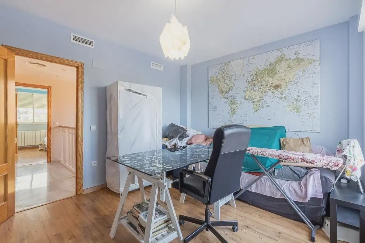Villa til salg i Atarfe med swimmingpool garage - € 329.000 (Ref: 9837431)