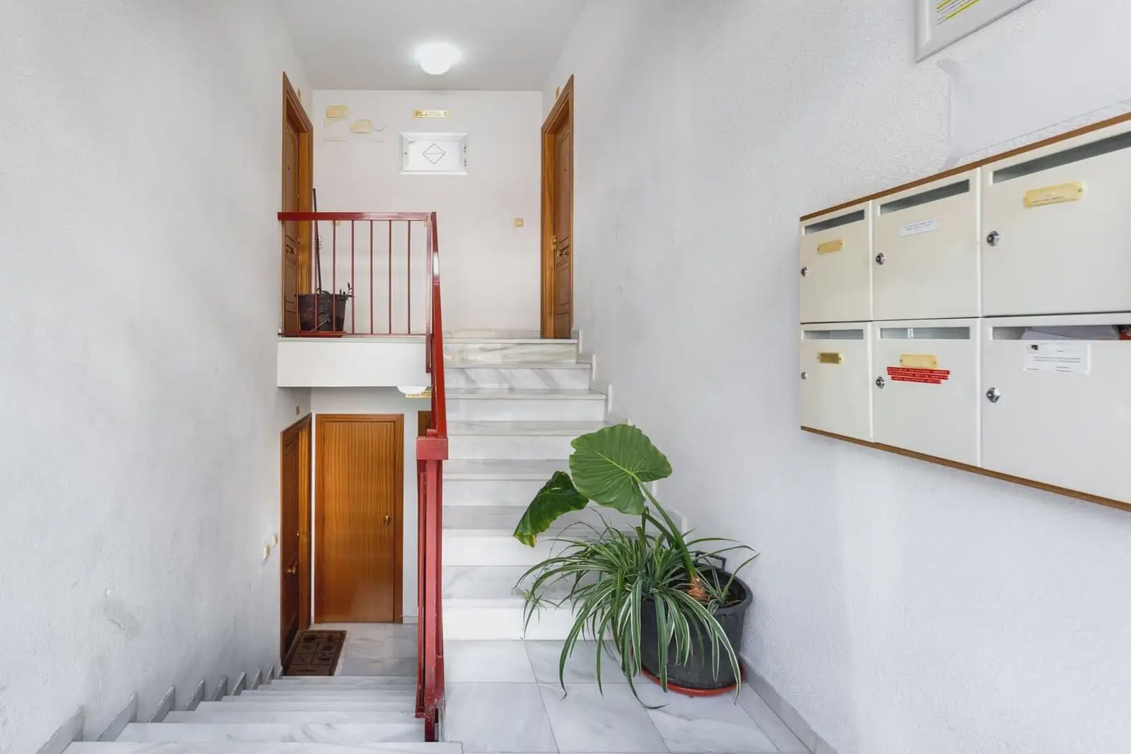 Appartamento in vendita in Cenes de la Vega con garage - 105.000 € (Rif: 9837434)