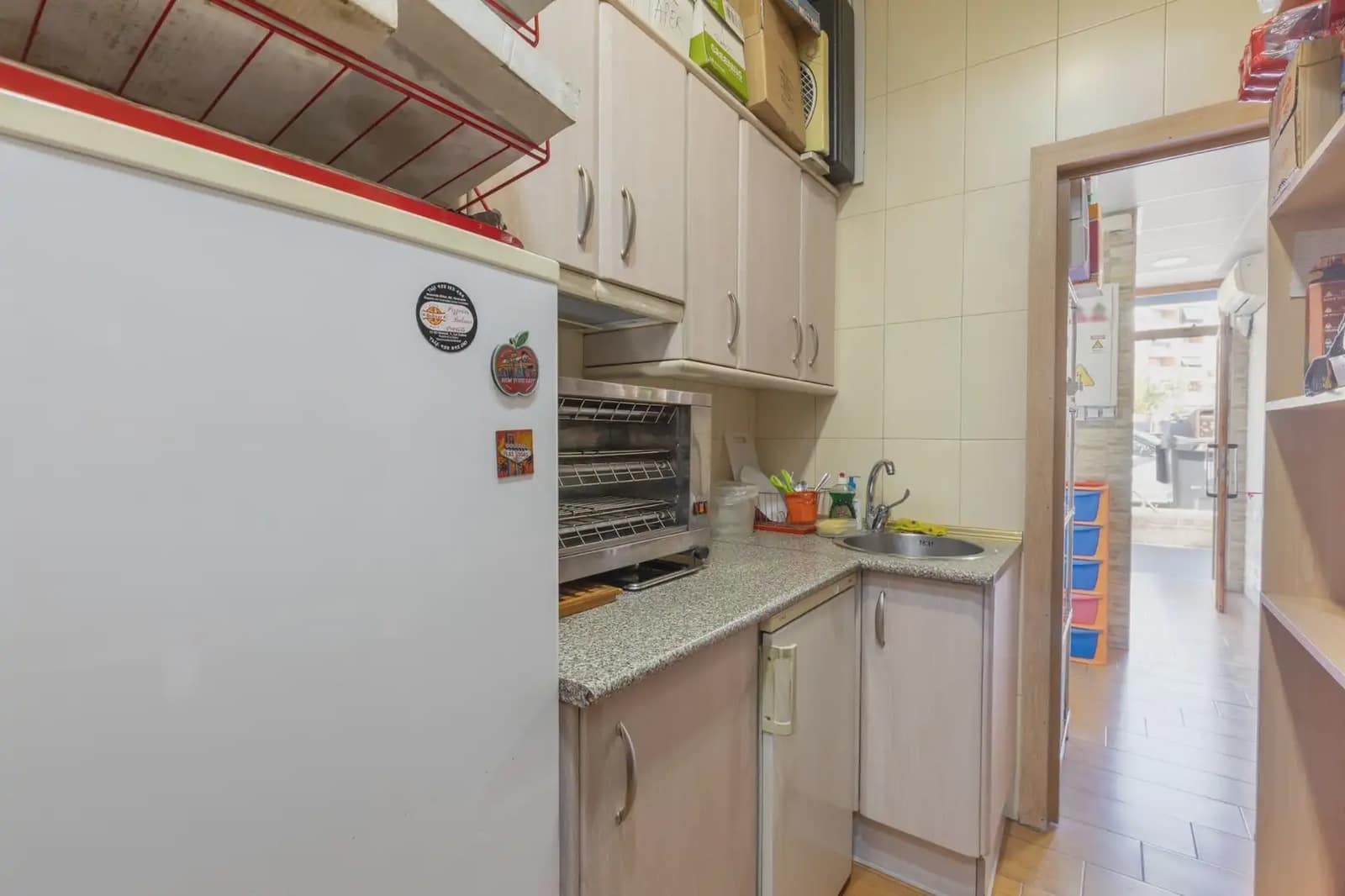 Local Comercial en Granada ciudad en venta - 123.000 € (Ref: 9837435)