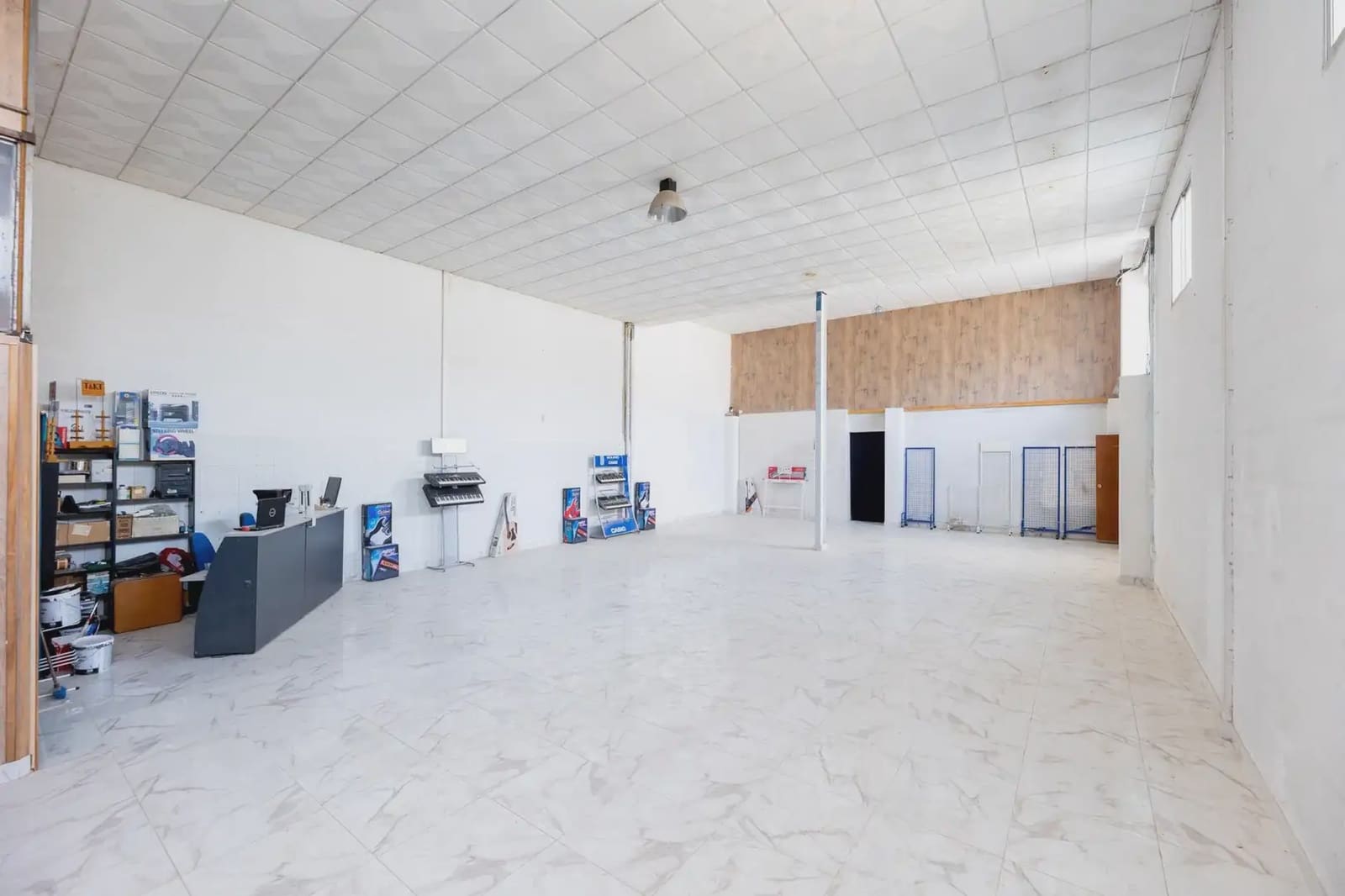 Kommersiell til salgs i Atarfe - € 595 000 (Ref: 9837436)