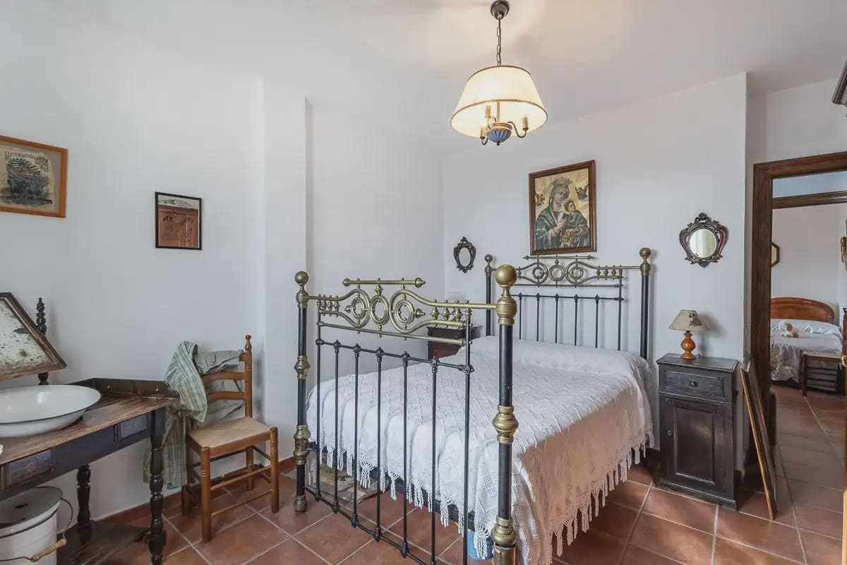 Finca/Maison de Campagne à vendre à Canar avec garage - 350 000 € (Ref: 9837438)