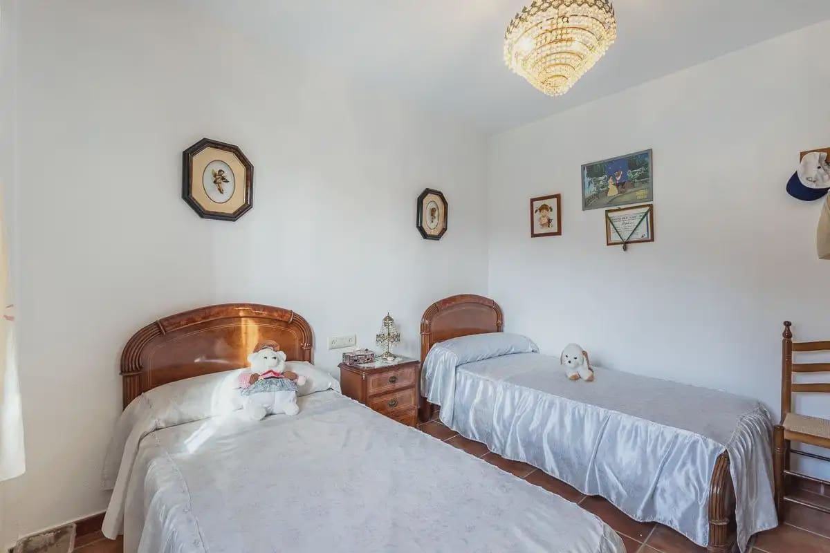 Finca/Maison de Campagne à vendre à Canar avec garage - 350 000 € (Ref: 9837438)