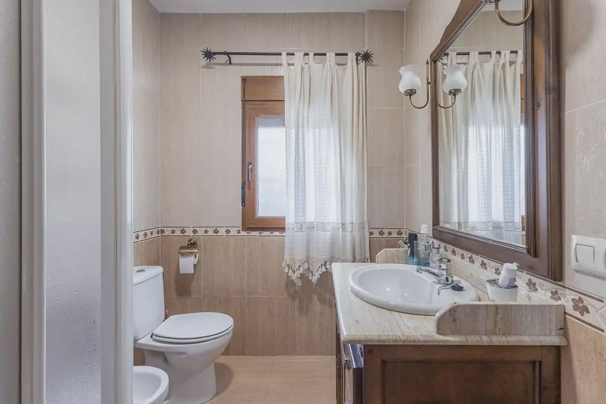 Finca/Maison de Campagne à vendre à Canar avec garage - 350 000 € (Ref: 9837438)