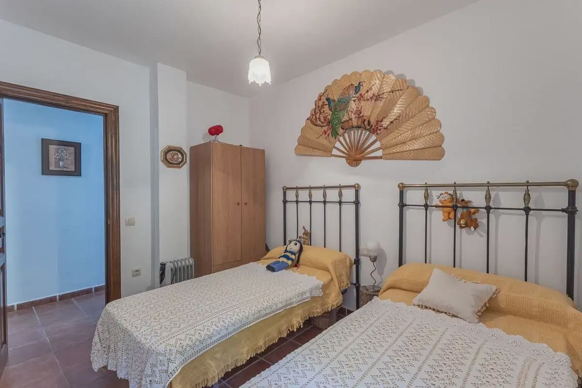 Finca/Maison de Campagne à vendre à Canar avec garage - 350 000 € (Ref: 9837438)