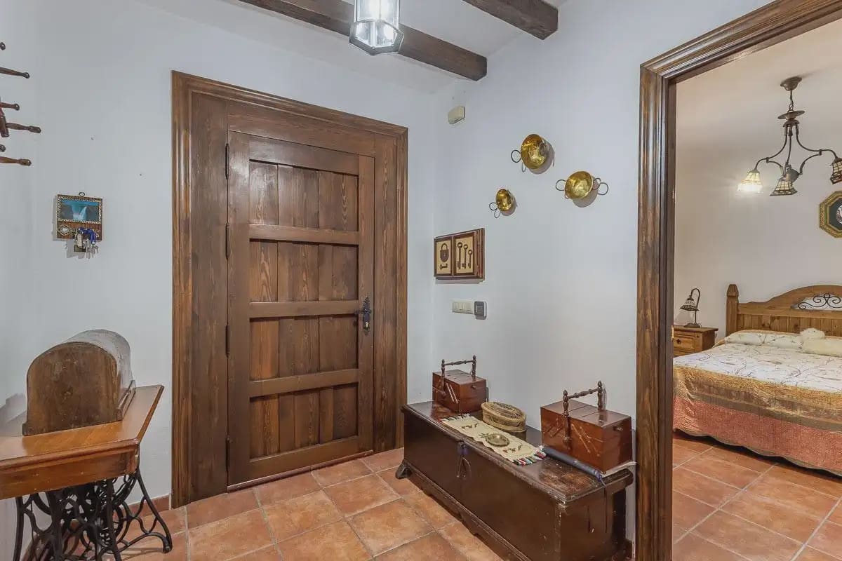 Finca/Maison de Campagne à vendre à Canar avec garage - 350 000 € (Ref: 9837438)