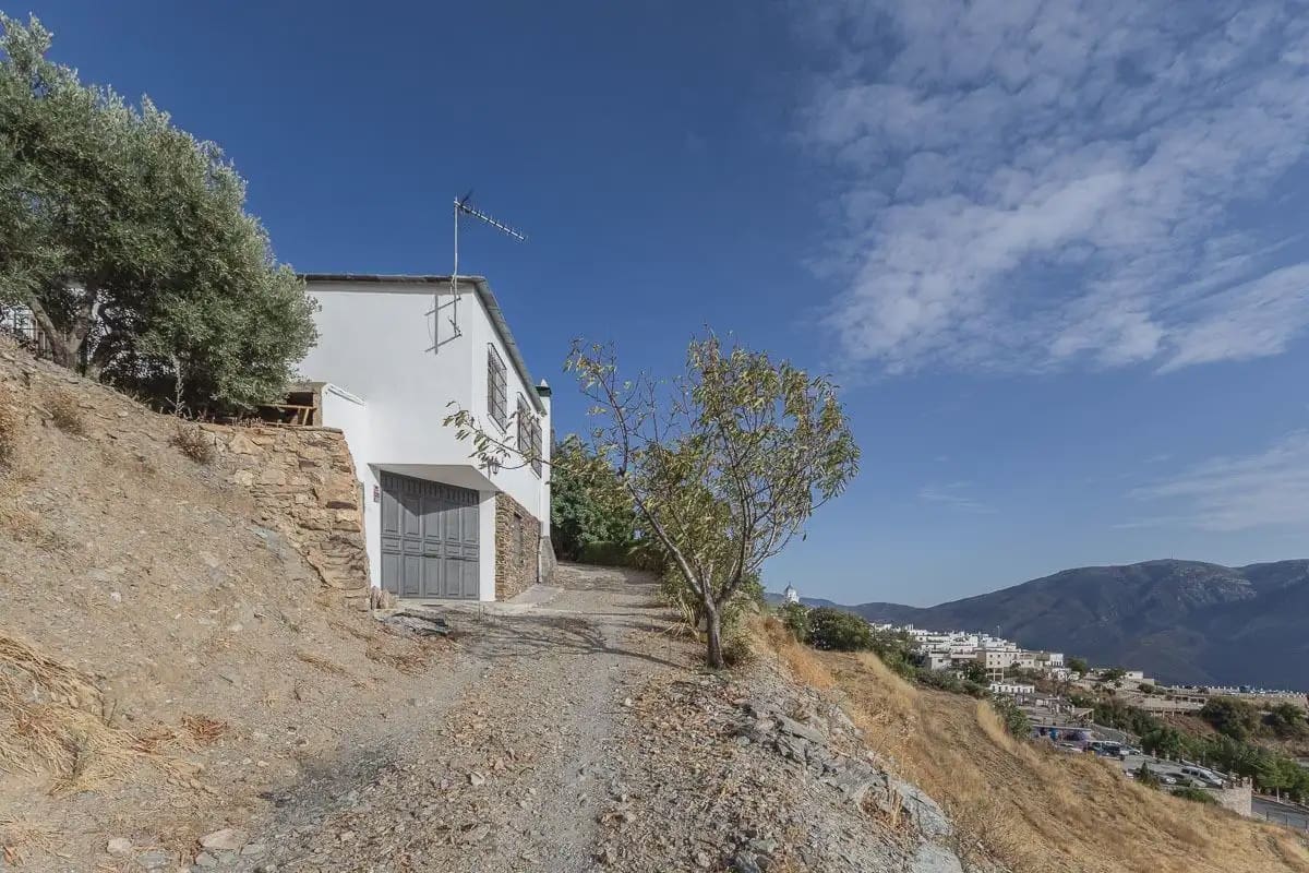 Finca/Maison de Campagne à vendre à Canar avec garage - 350 000 € (Ref: 9837438)
