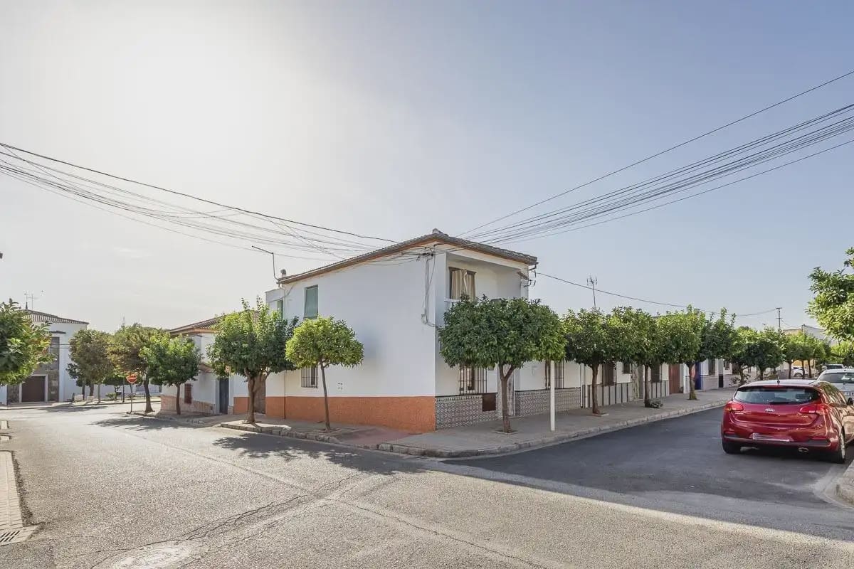 Byhus til salg i Lachar med garage - € 108.000 (Ref: 9837439)