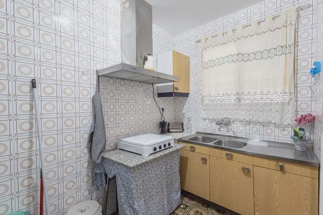 Byhus til salg i Peñuelas, Láchar med garage - € 108.000 (Ref: 9837439)