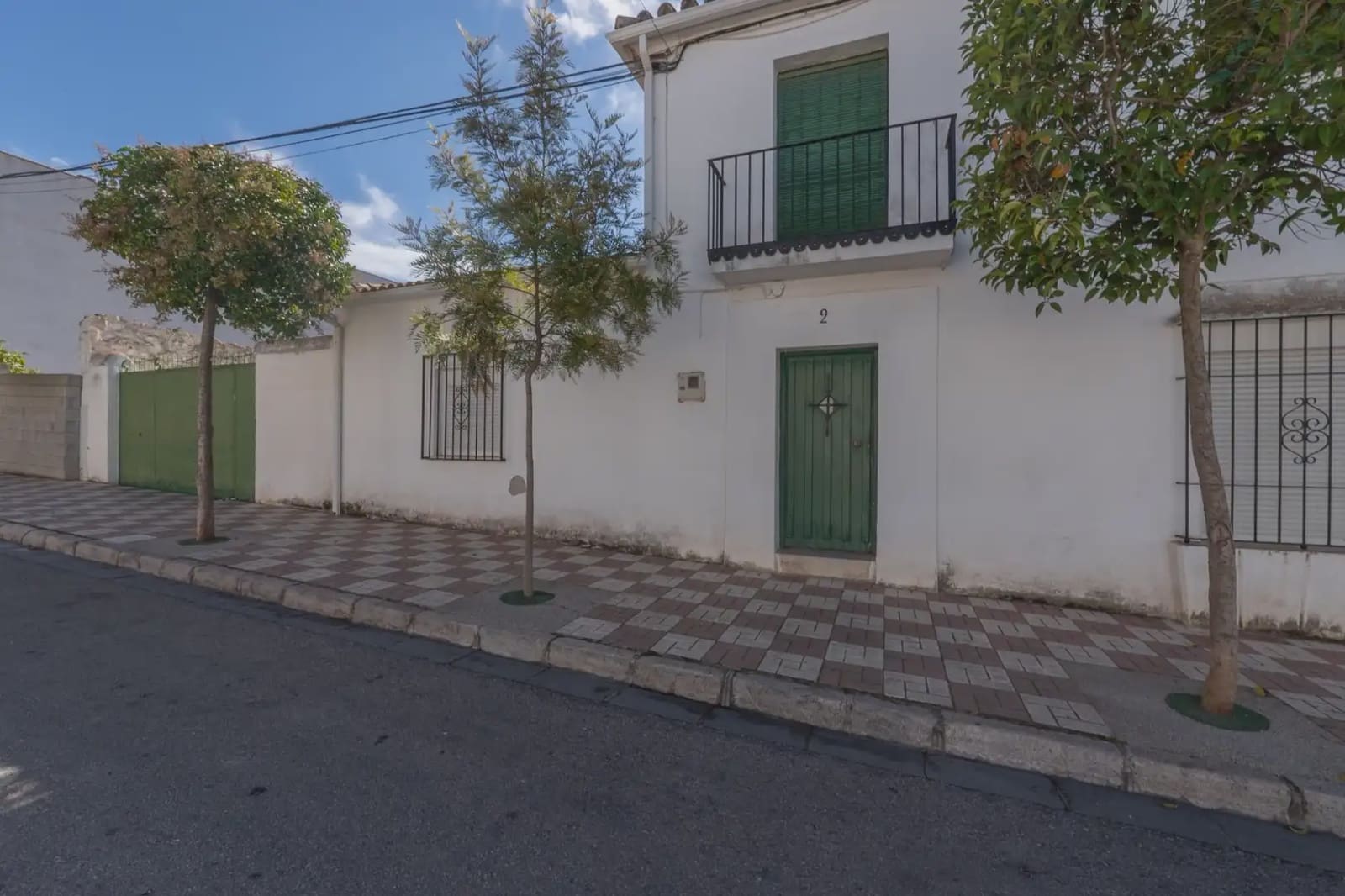 Byhus til salg i Albolote - € 230.000 (Ref: 9837444)