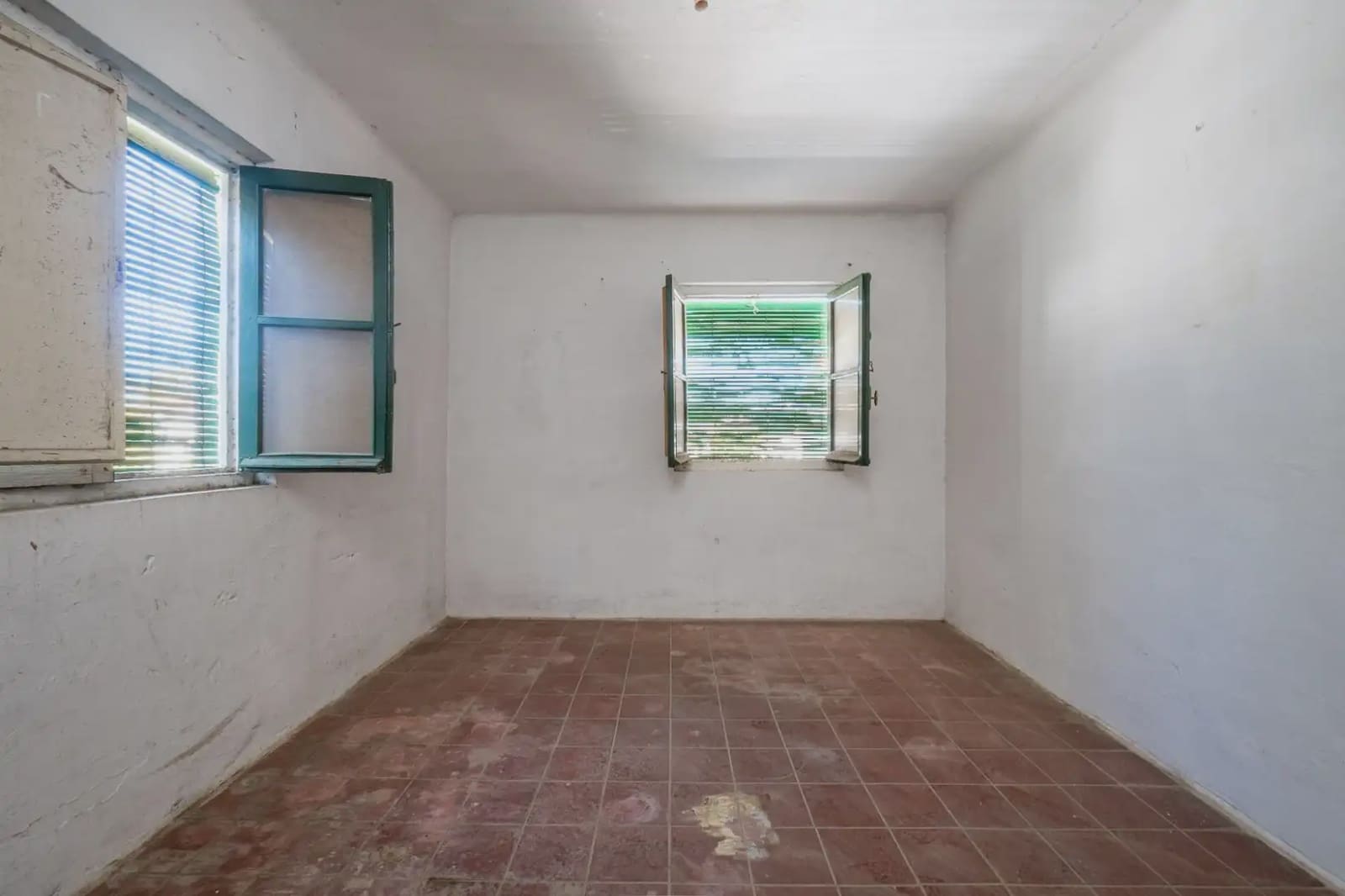 Byhus til salg i Albolote - € 230.000 (Ref: 9837444)