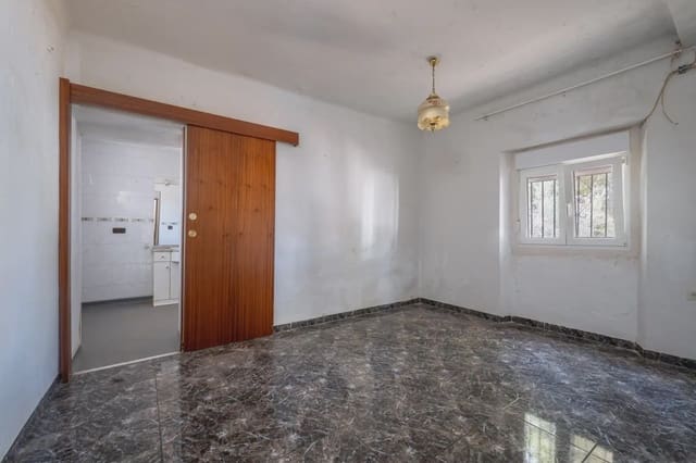 Dom na sprzedaż w Albolote - 230 000 € (Ref: 9837444)