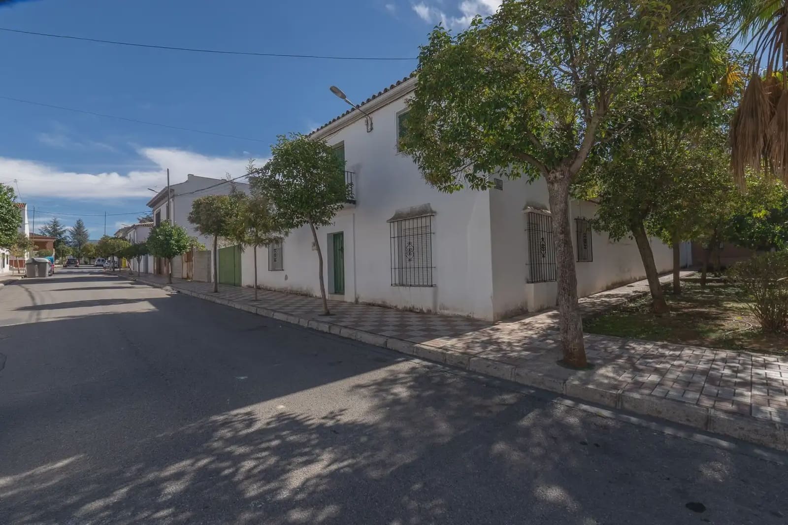 Byhus til salg i Albolote - € 230.000 (Ref: 9837444)