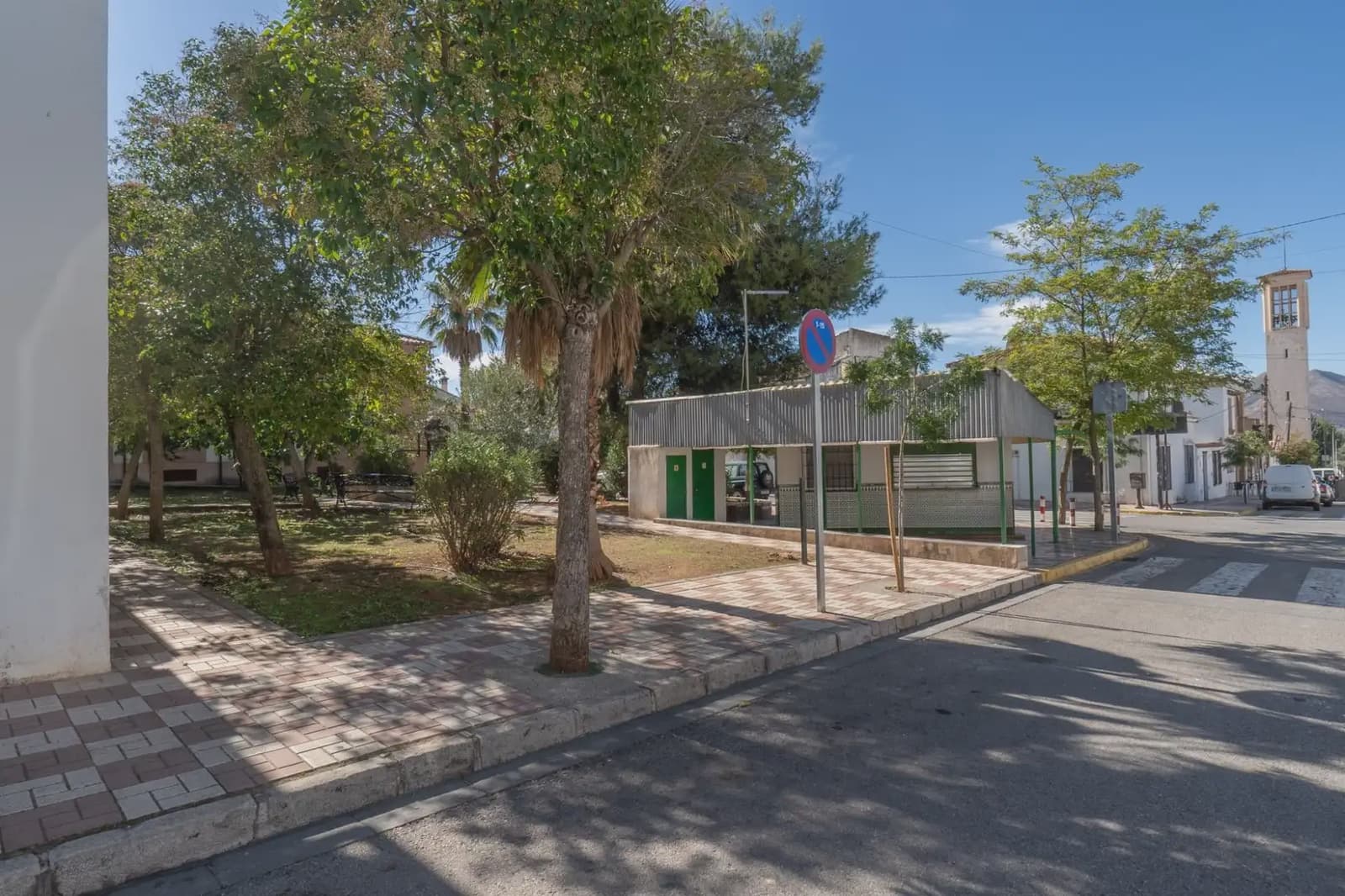 Byhus til salg i Albolote - € 230.000 (Ref: 9837444)