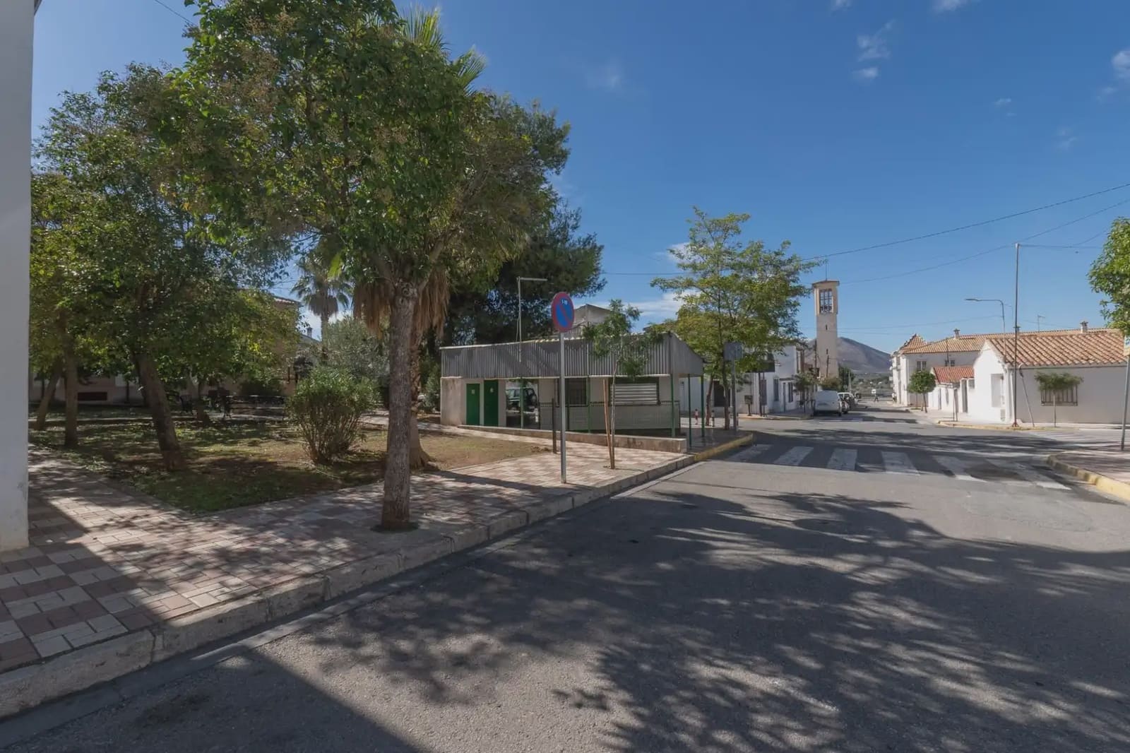 Byhus til salg i Albolote - € 230.000 (Ref: 9837444)