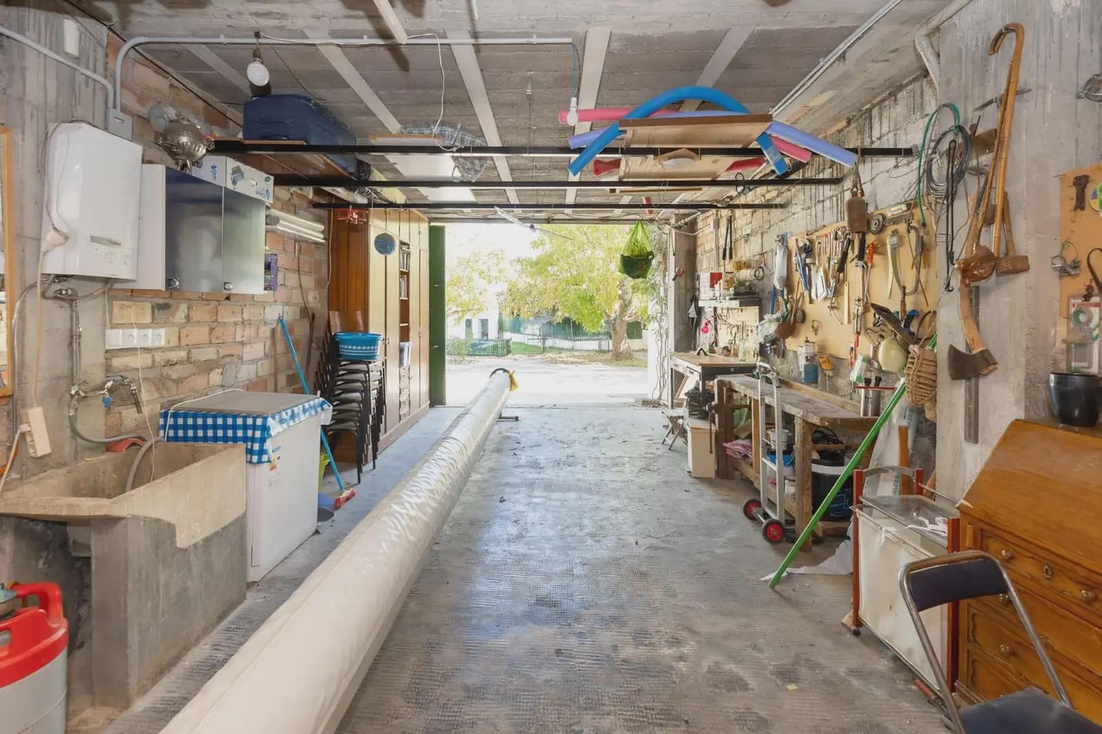 Finca/Herregård til salgs i Dilar med svømmebasseng garasje - € 325 000 (Ref: 9837445)