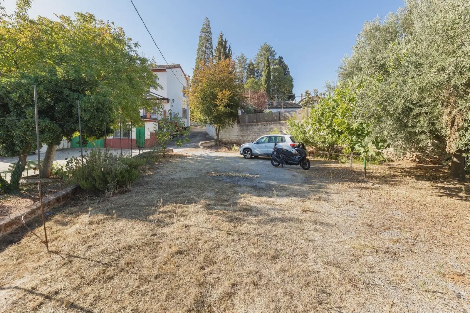 Finca/Herregård til salgs i Dilar med svømmebasseng garasje - € 325 000 (Ref: 9837445)