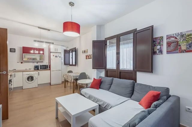 Leilighet til salgs i San Matías - Realejo, Granada by - € 220 000 (Ref: 9837447)