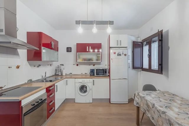 Leilighet til salgs i San Matías - Realejo, Granada by - € 220 000 (Ref: 9837447)