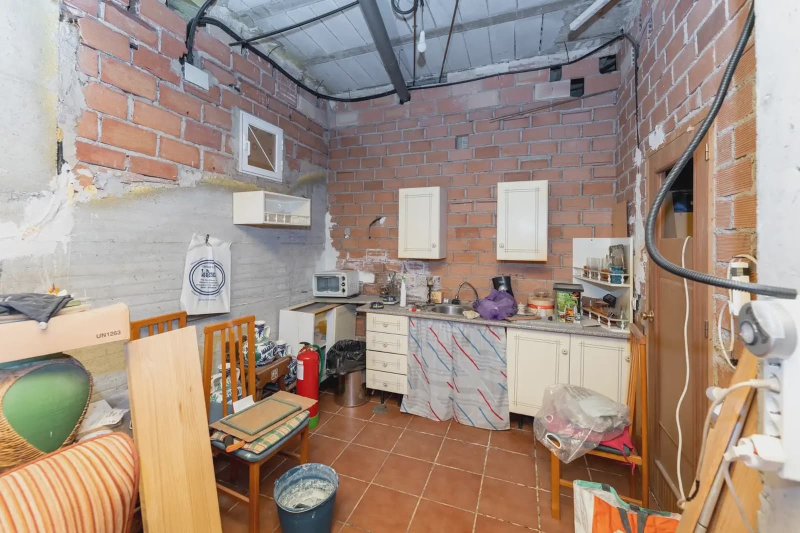 Terraced Villa for sale in Cenes de la Vega with garage - € 215,000 (Ref: 9837448)