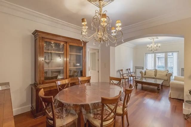 Lejlighed til salg i Figares, Granada by - € 565.000 (Ref: 9837449)