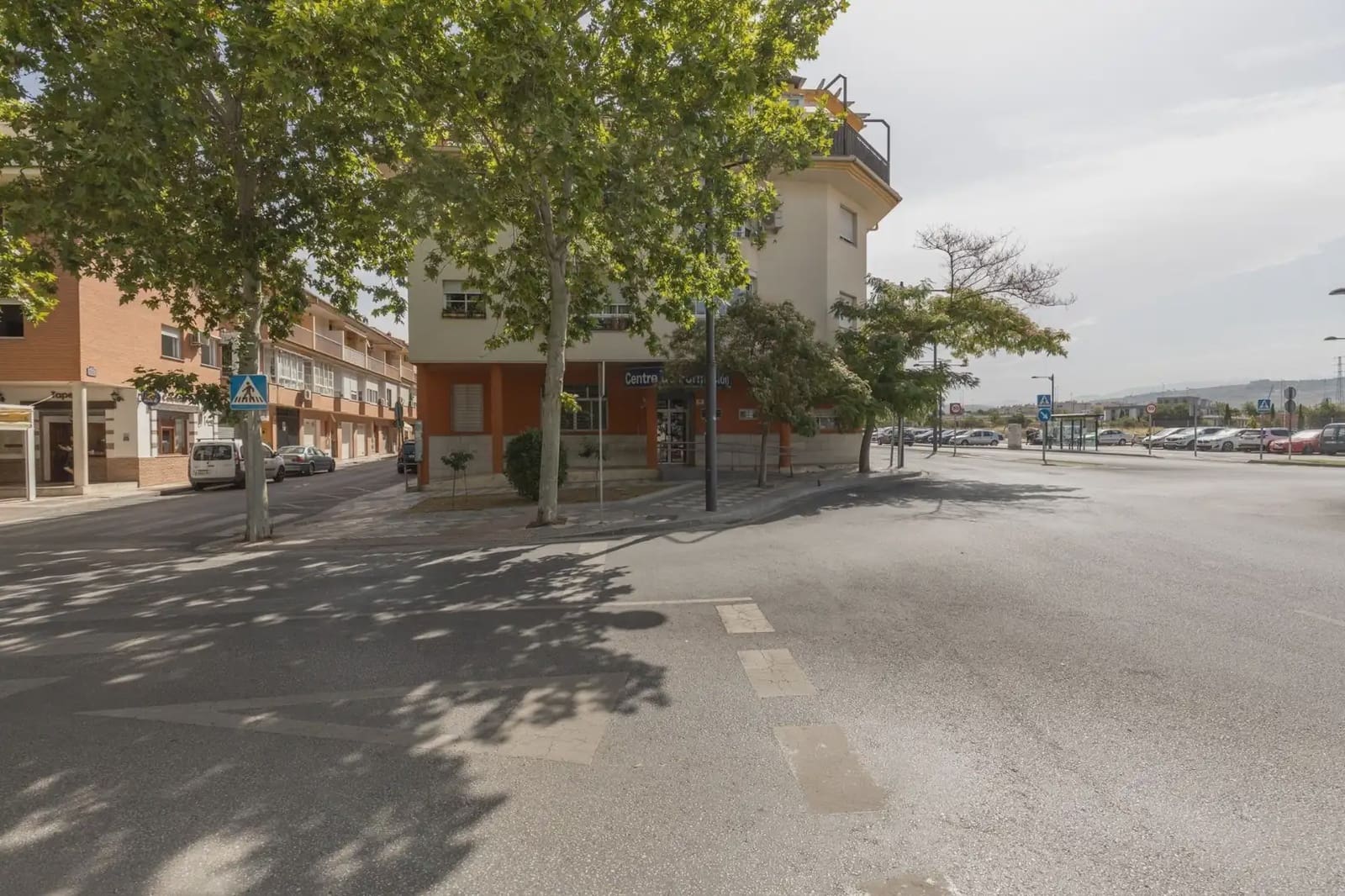 Byhus til salg i Maracena med garage - € 279.900 (Ref: 9837450)