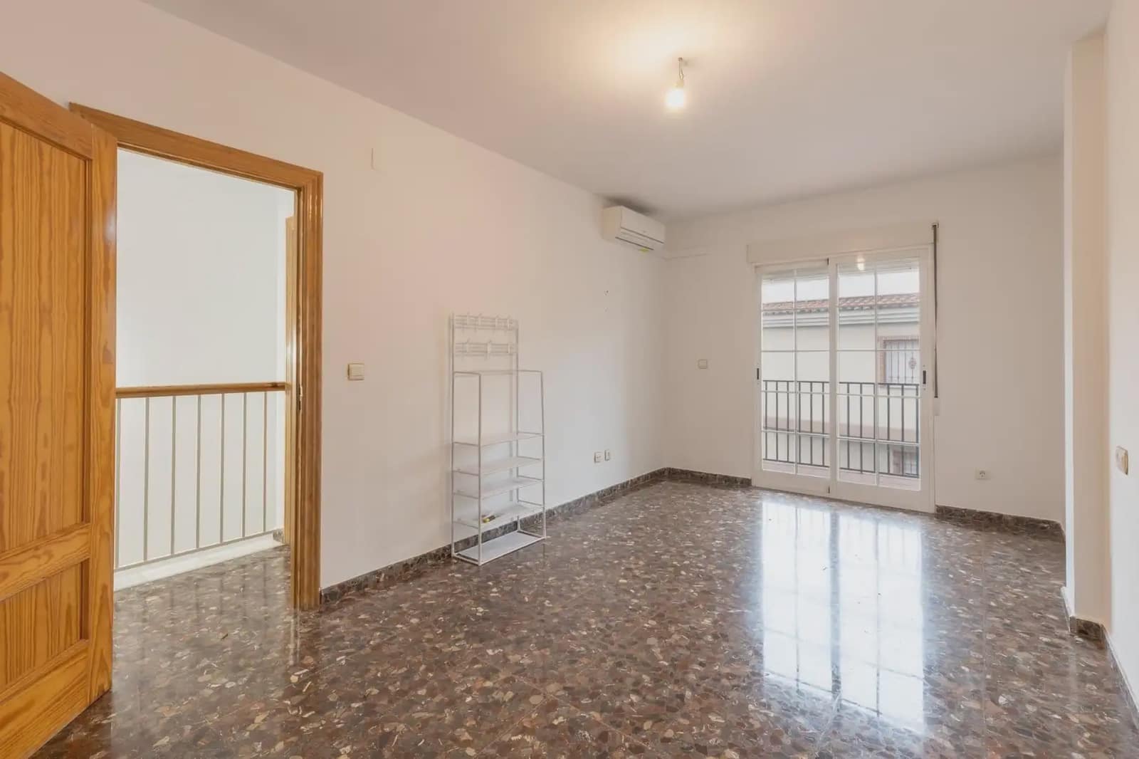 Byhus til salg i Maracena med garage - € 279.900 (Ref: 9837450)