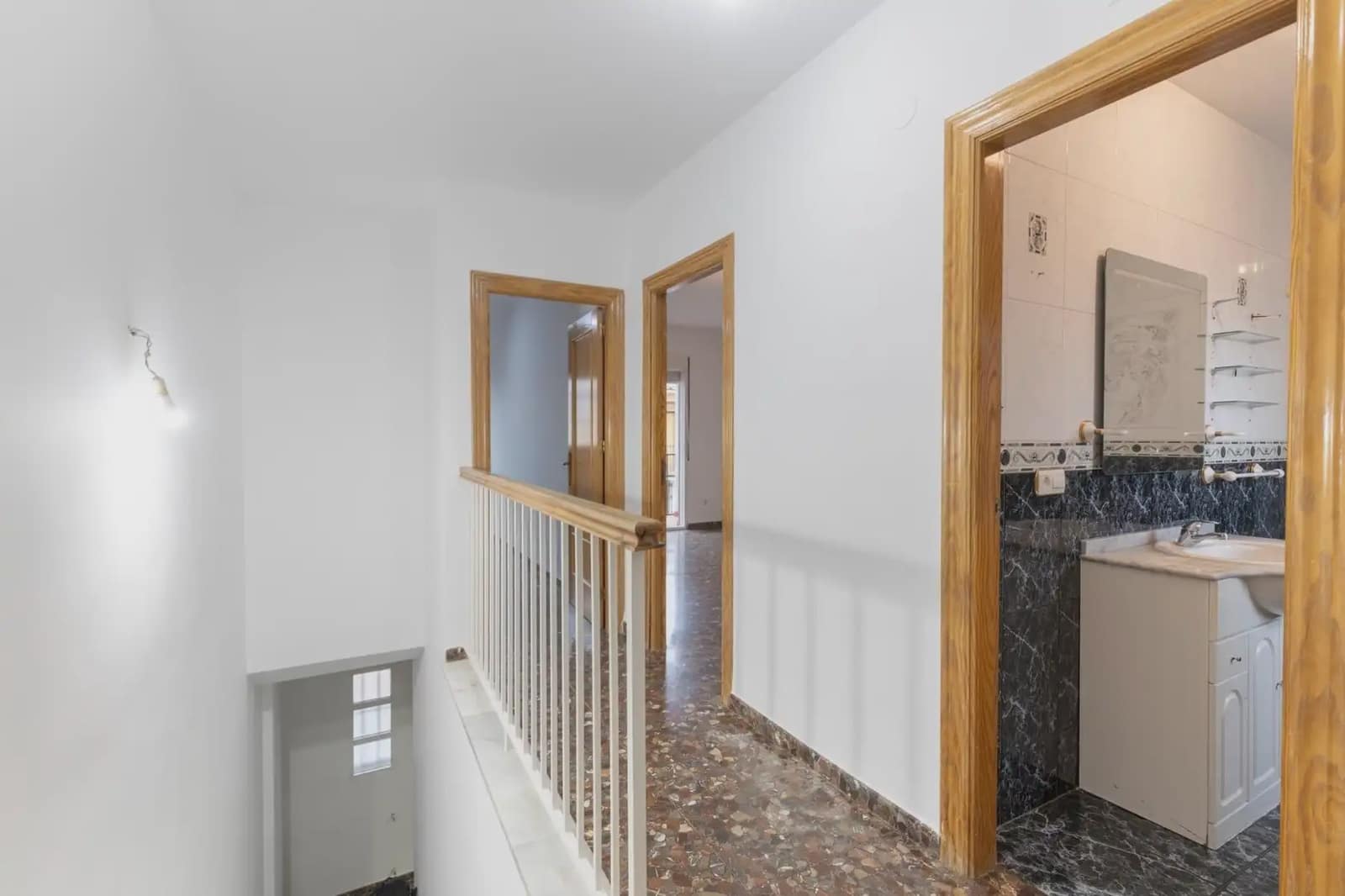 Byhus til salg i Maracena med garage - € 279.900 (Ref: 9837450)