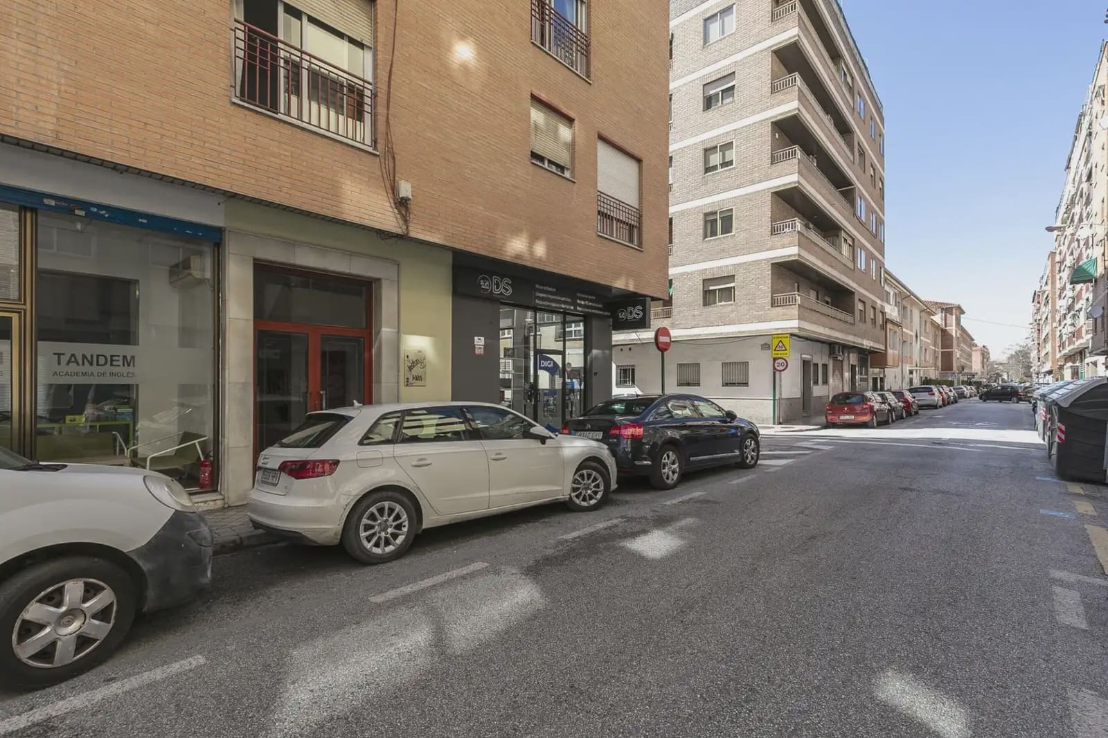 2 soveværelse Lejlighed til salg i Granada by - € 225.000 (Ref: 9837451)