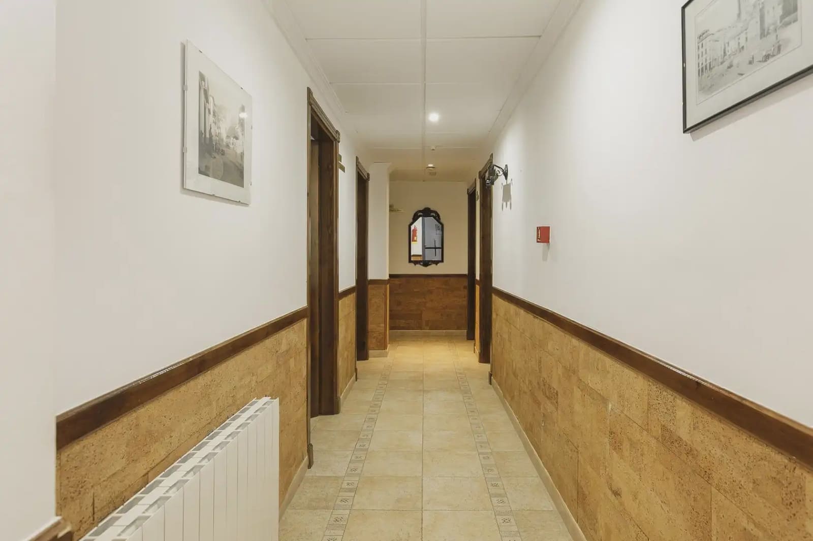 Hotel til salg i Guejar Sierra - € 2.300.000 (Ref: 9837453)