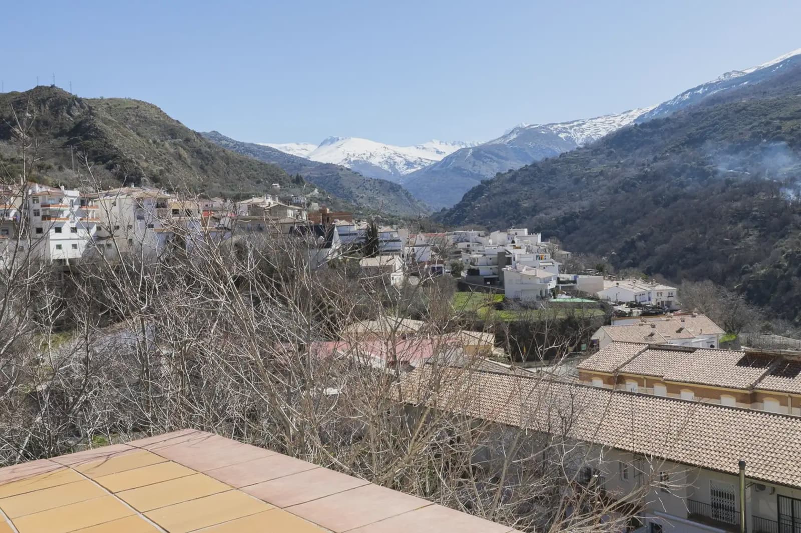 Hotel til salg i Guejar Sierra - € 2.300.000 (Ref: 9837453)